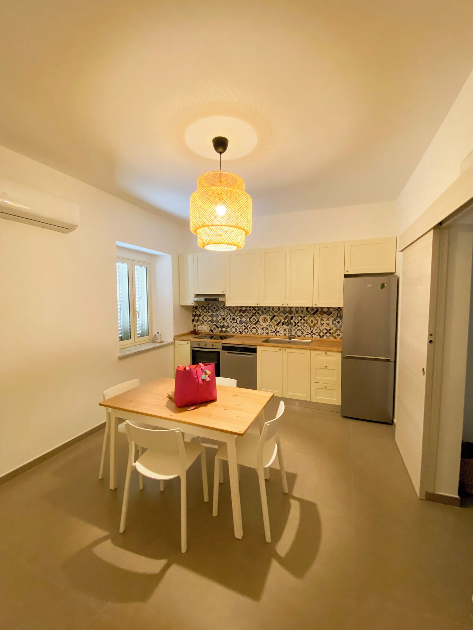 Rumah, balkon | Tempat makan