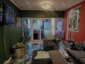 Family Apartment, Garden View | Interior - Hilltop Villa (Gros Islet)