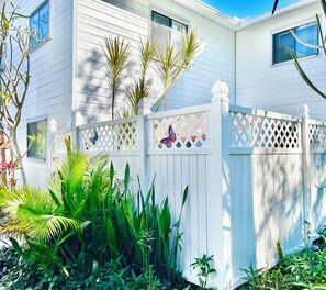 Property grounds - TROPICAL BREEZE TOWNHOUSE WITH LARGE PRIVATE PATIO 2 BEDROOMS-2 BATHROOMS (Fort Myers)