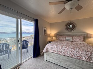 Silitysrauta/-lauta, Wi-Fi, vuodevaatteet