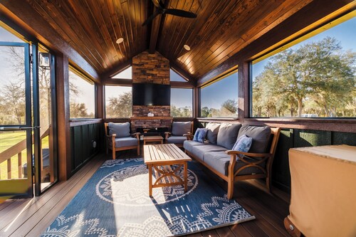 Deluxe Two-Bedroom, Two-Story Resort Cabin