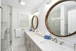 Shower, hair dryer, towels - Beach Blessings I Private Pool (Santa Rosa Beach)