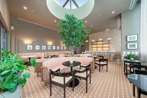 Dining - Downtown Drift-Luxury Amenities, and Pool (Miami)