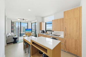 Interior - Downtown Drift-Luxury Amenities, and Pool (Miami)