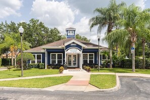 Exterior - Modern 4BR Home in Lucaya Village Kissimmee (Kissimmee)