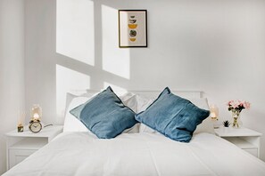 2 dormitorios, tabla de planchar con plancha, wifi y ropa de cama