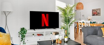 Spacious NG1 City Centre Apartment Near Motorpoint Arena, sleeps 6