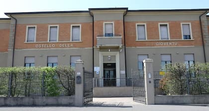 Student's Hostel San Leonardo