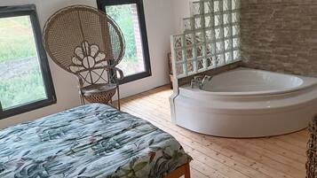 5 dormitorios, tabla de planchar con plancha, wifi gratis y ropa de cama