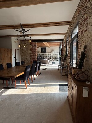 Dining - Le Hameau Fleuri (Pierrefitte-en-Auge)