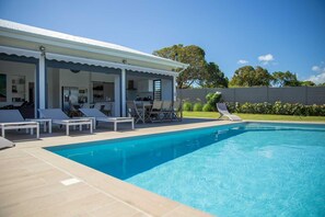 Pool - Villa Tulum - Four Bedroom Villa, Sleeps 8 (Saint-François)