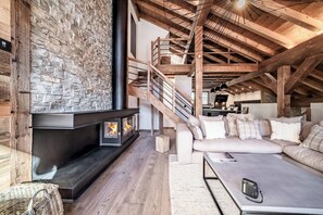 Fireplace - Danton – Mountain View Apartment & Jacuzzi, Châtel (Châtel)