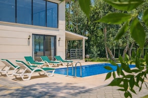 Pool - Villa Ana - Five Bedroom Villa, Sleeps 10 (Merkez)