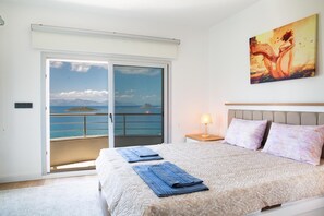 Fer et planche à repasser, Wi-Fi, draps fournis