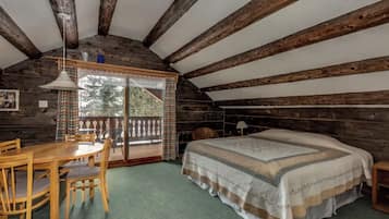 Individually decorated, individually furnished, free WiFi