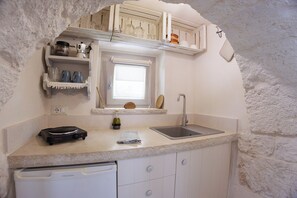 Doppelzimmer, Poolblick | Eigene Küche | Kochgeschirr/Geschirr/Besteck