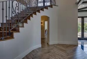 Interior - 7-bedroom estate in fabulous Paradise Valley (Paradise Valley)