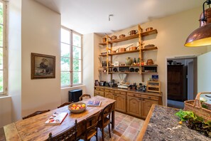 Dining - Château de Scalibert (Teyssode)