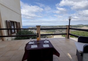 Outdoor dining - APARTMENT 4-5 WITH PANORAMIC TERRACE (Palmadula)