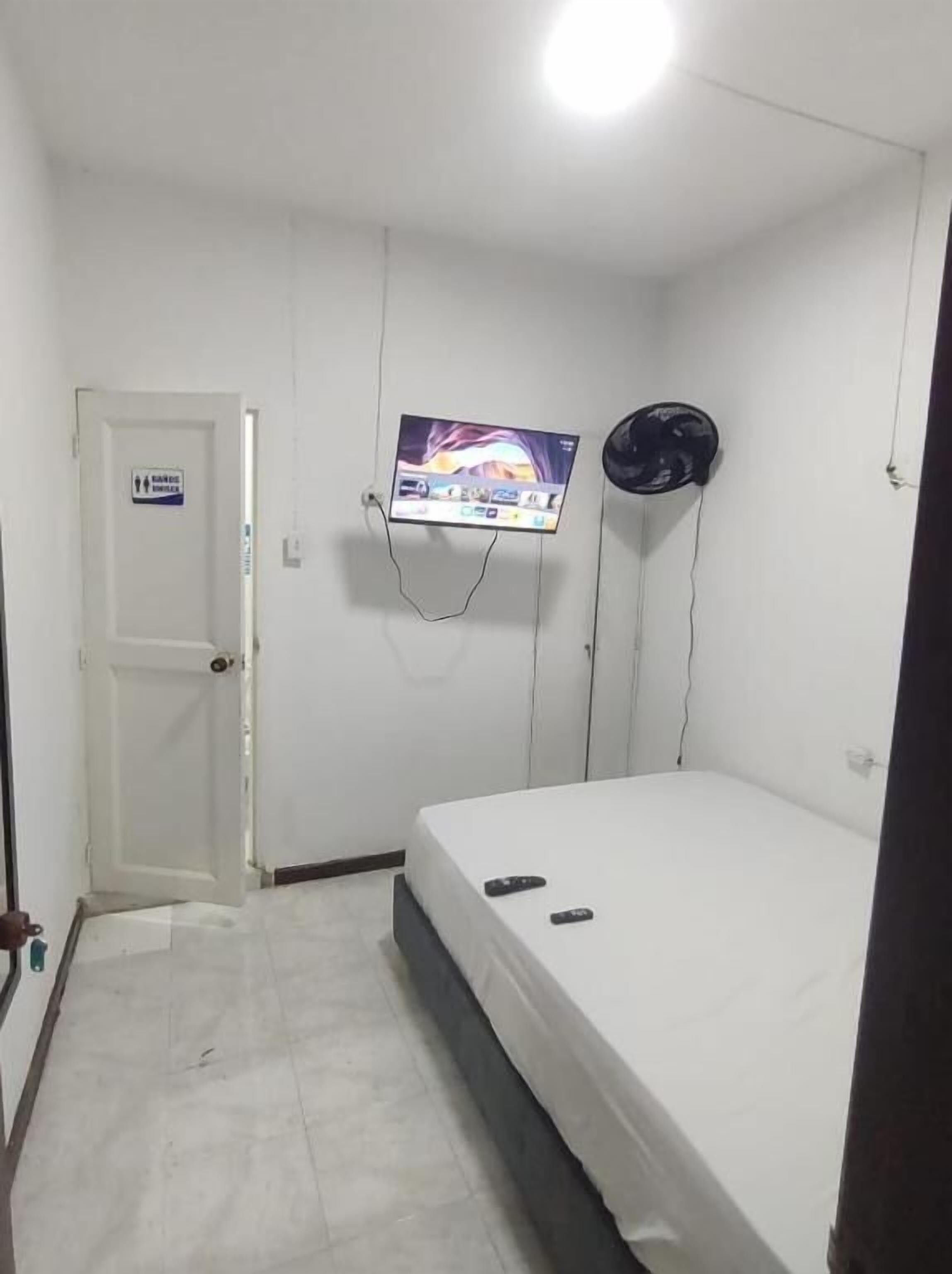 Standard Double Room | Free WiFi