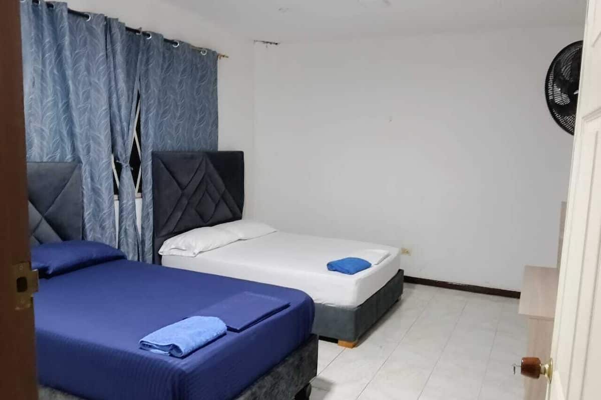 Chambre avec lits jumeaux | Wi-Fi gratuit