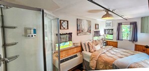 1 makuuhuone, silitysrauta/-lauta, vuodevaatteet