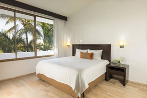 Standardstudio-suite - balkon - udsigt til have | Pengeskab på værelset, strygejern/strygebræt, gratis Wi-Fi