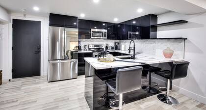 NDG Dreams! New & Modern 3BR Easy City Life