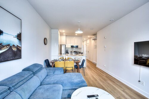 Montreal`s Guest Palace in a 2bedroom Apartment