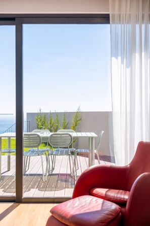 Interior - Art House - By Wehost (Funchal)