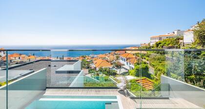 Art House - By Wehost