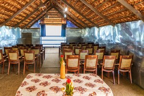 Dining - Holidayz by Stayz Royale Yercaud (Yercaud)