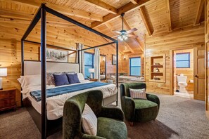 5 bedrooms, travel cot, free WiFi, bed sheets - Luxury 5BR Cabin • Game Room • Hot Tub • Kids Loft • 10min to Dollywood (Pigeon Forge)