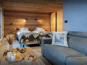 Iron/ironing board, WiFi, bed sheets - Esprit de la Meije - Enjoy a holiday surrounded by nature - OVO Network (La Grave)