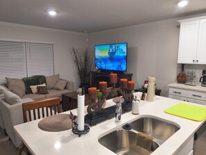 Interior - Peaceful home nearest to Flagler and Daytona Beaches. (Palm Coast)