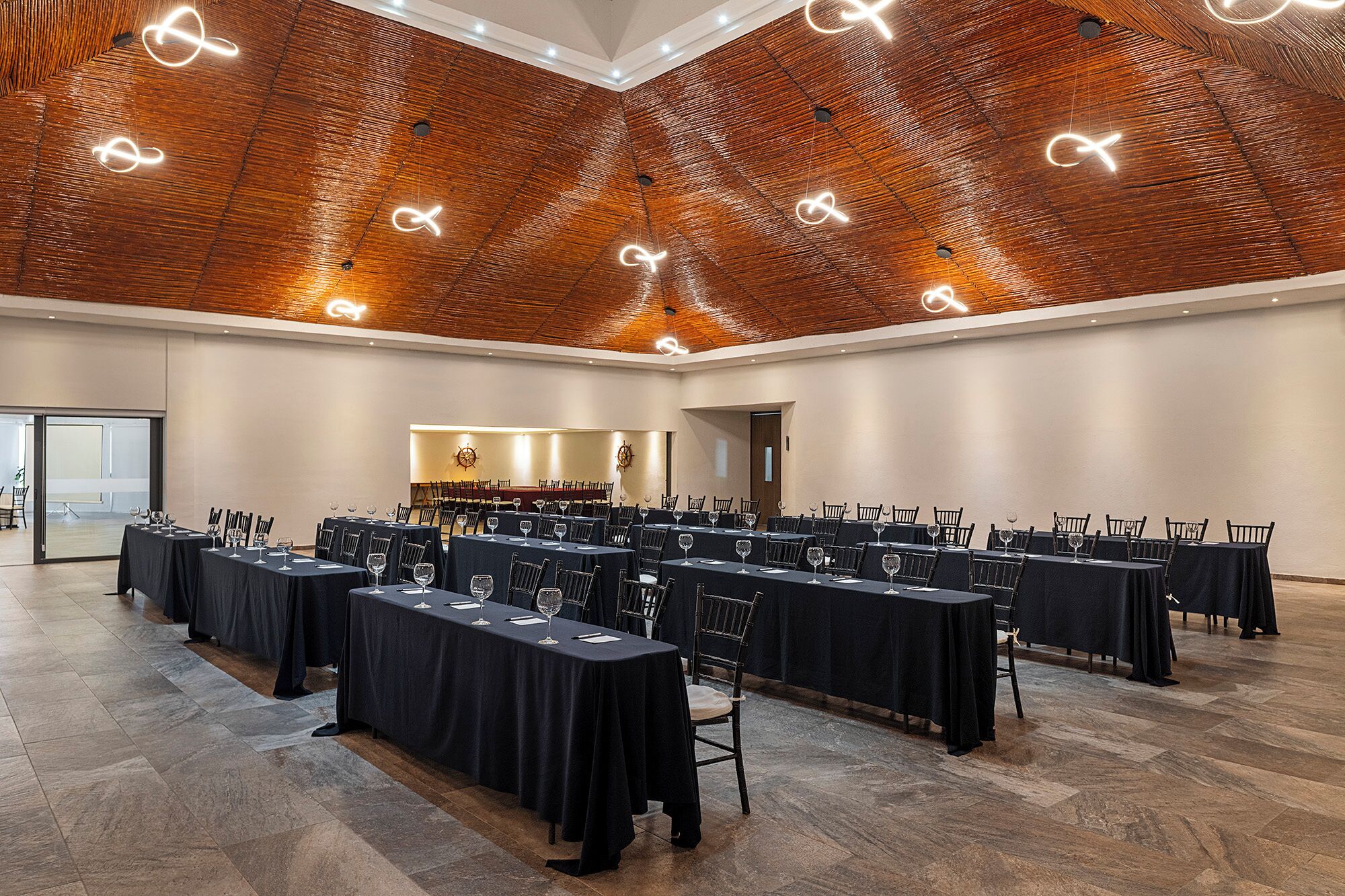 Banquet hall