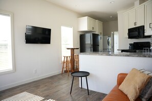 Living area - Comfortable Tiny Home in RV Park. Near Bastrop & Austin (Cedar Creek)