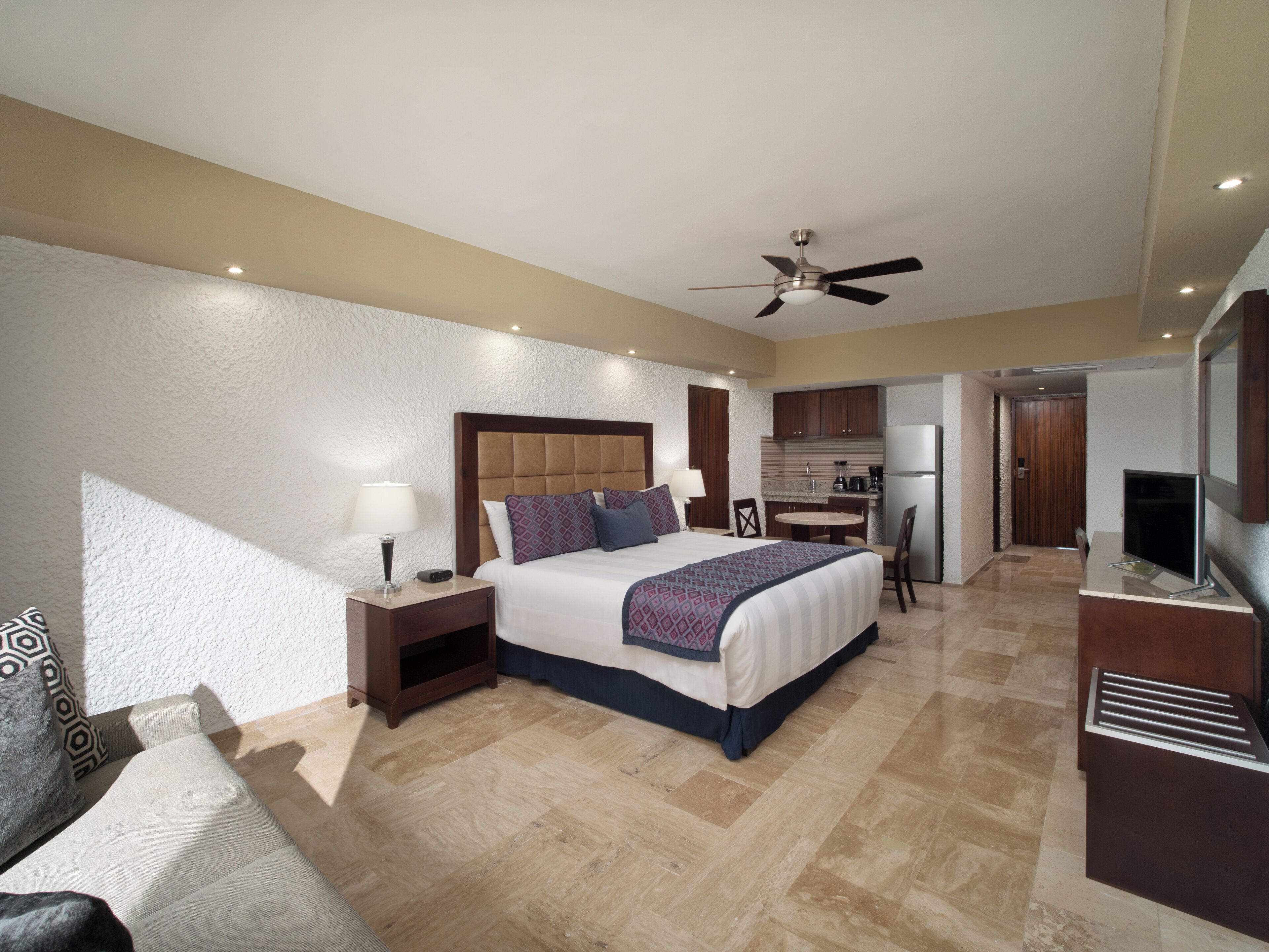 Luxury-Zimmer, Balkon, Stadtblick