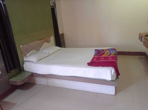 Deluxe Single Room | Free WiFi - Park Inn (Port Blair)
