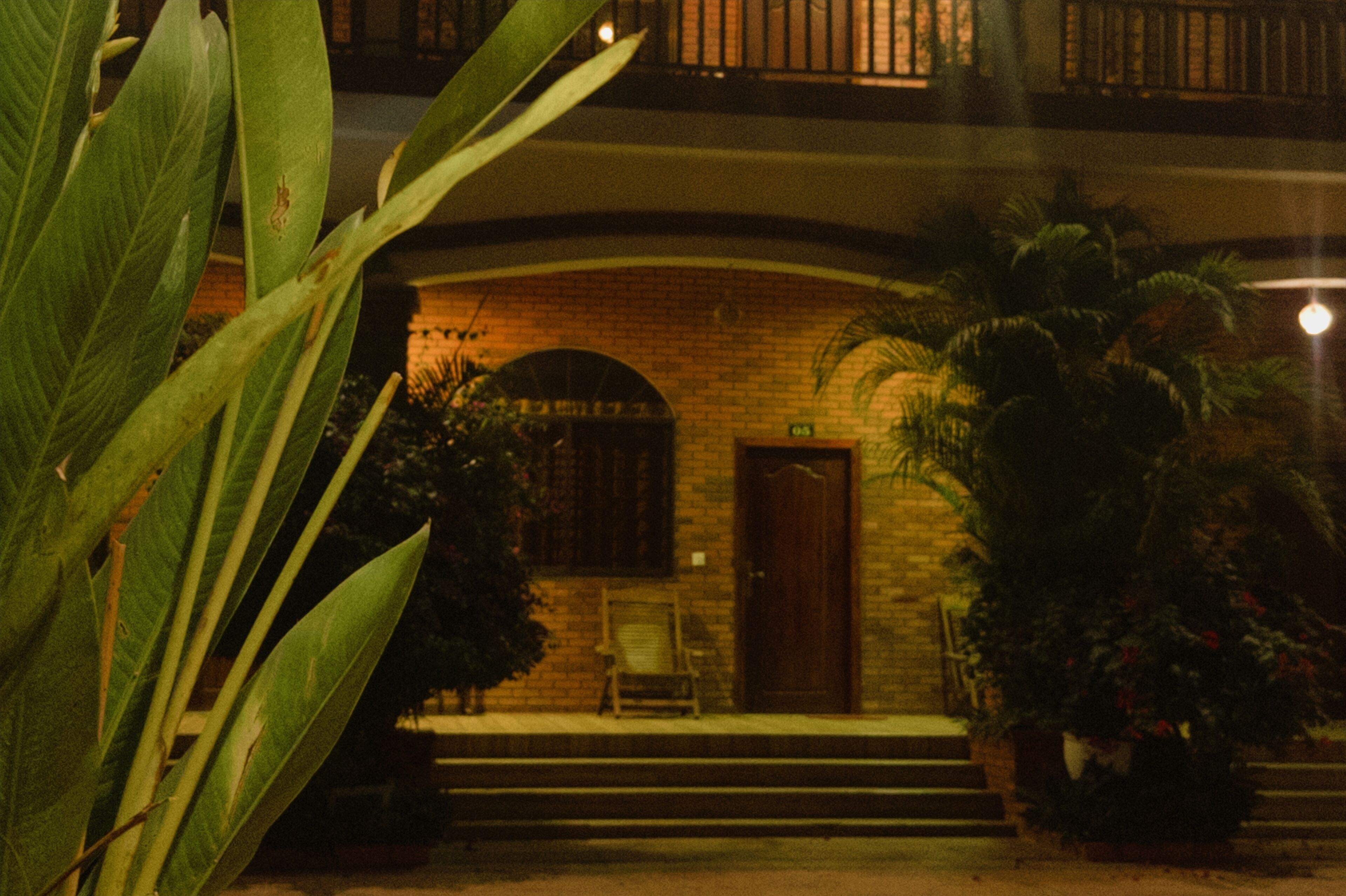 تفاصيل الفندق من الخارج