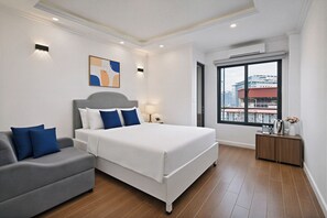Deluxe Double Room, Ensuite, City View | Desk, laptop workspace, free WiFi - Hanoi Miah 205 Hang Bong Hotel (Hoan Kiem)
