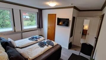 Dobbeltrom – standard, hageutsikt | Wi-fi (inkludert)