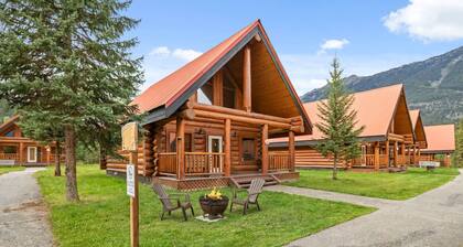 Rustic Chalet Perfect Getaway for Groups