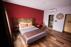 Standard Double Room, 1 Queen Bed, Air conditioning