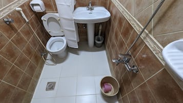 Chambre Quadruple Familiale | Salle de bain