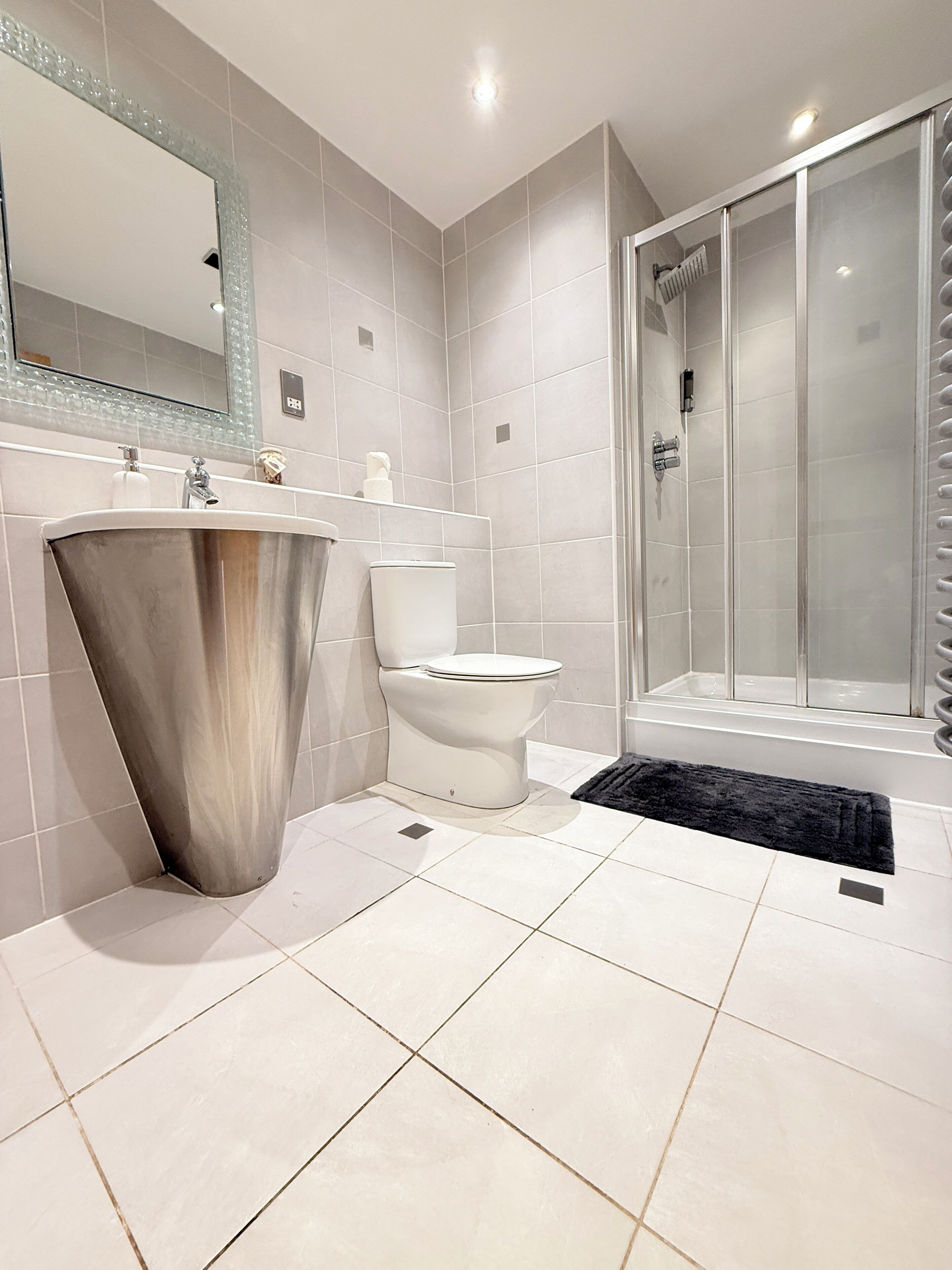 Towels, soap, toilet paper