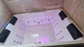 Handdoeken, zeep, toiletpapier