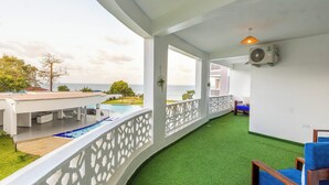 Property grounds - Elna's Haven Baobab Waves 3BR Beachfront Apartment Nyali (Mombasa)