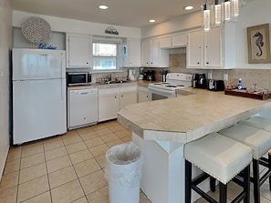House (3 Bedrooms) | Property amenity - Bibbiti Bobbiti (Galveston)