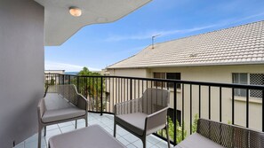 Property grounds - Caribbean Unit 4, 12 Mahia Tce, Kings Beach (Kings Beach)